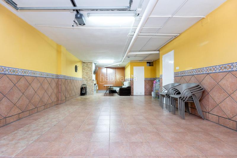 Foto 6e25c1b6-55e8-4575-9d95-e6744c88779e. Casa adosada adosado con excelente ubicación en San Miguel Armilla