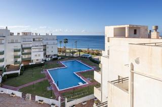 Piso en Maritimo 43. Ático en primera linea de salobreña