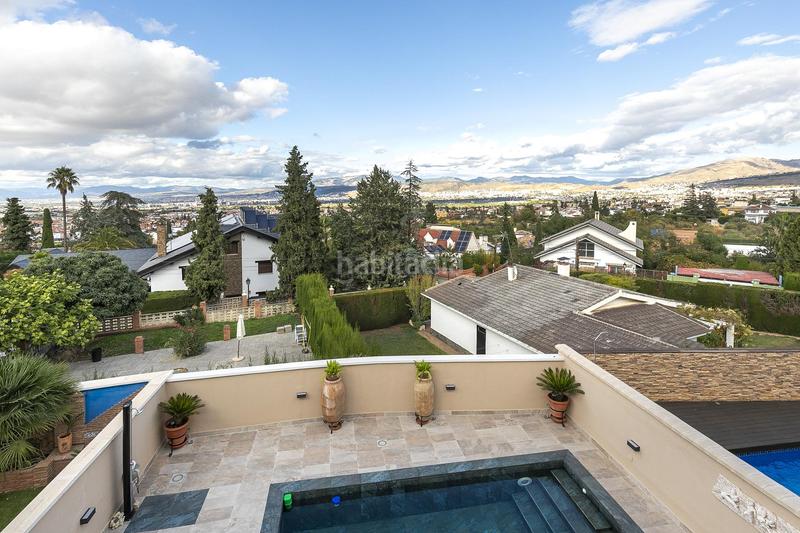 Foto cb35ec9a-fec9-47ac-b0fb-a71e0aec855d. Casa aparellada amb aparcament piscina a Gójar