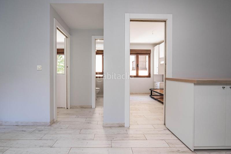 Foto c388ca1d-eb9c-48e5-bb47-85510b8a96a9. Piso  centro en Fígares Granada