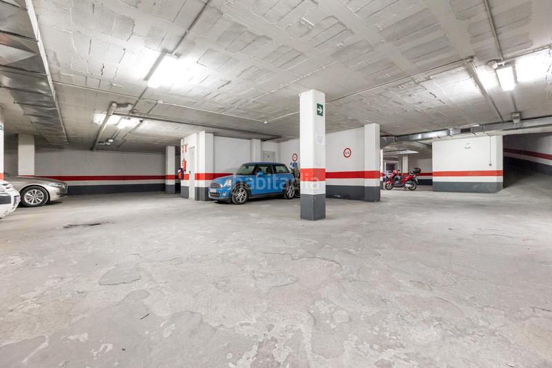 Foto cf811f47-19be-4054-8597-639c962fef1f. Pis amb calefacció aparcament a Barrio de Zaidín Granada