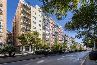 Appartamento in Fígares. Piso 3 dormitorios en camino de ronda