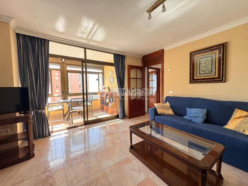 Foto 12d6bfe6-4a28-43ff-8119-158015fbafd7. Piso  en venta en Puerto Deportivo Fuengirola