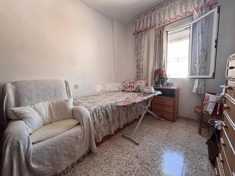 Foto 063d1e29-366b-43b9-b1cb-89e2b74618b1. Pis a Centro ciudad Fuengirola