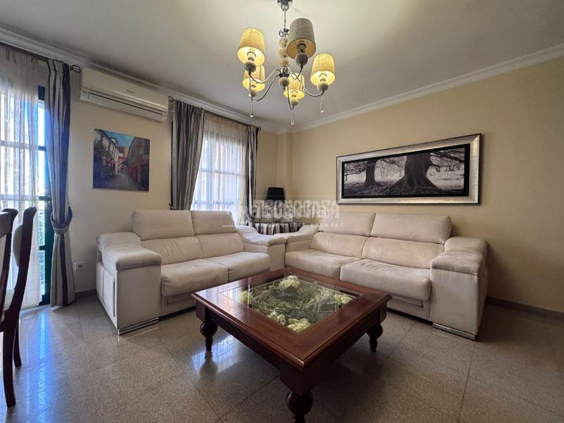 Foto 794dac70-530d-4f53-a9cc-014a1a3585cc. Location appartement avec parking dans Centro ciudad Fuengirola