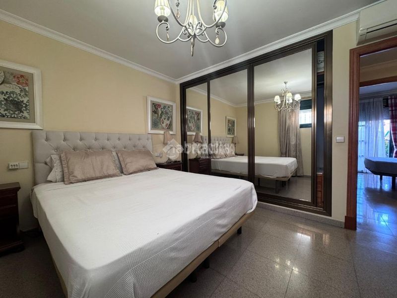 Foto 8d78512f-6bd1-41f1-8489-e63077a5b8a2. Rent flat with parking in Centro ciudad Fuengirola