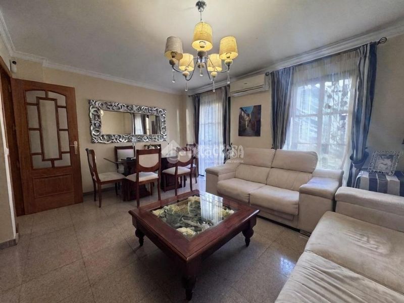 Foto b931765c-ee63-4a4c-911f-b387b22a8b8a. Rent flat with parking in Centro ciudad Fuengirola
