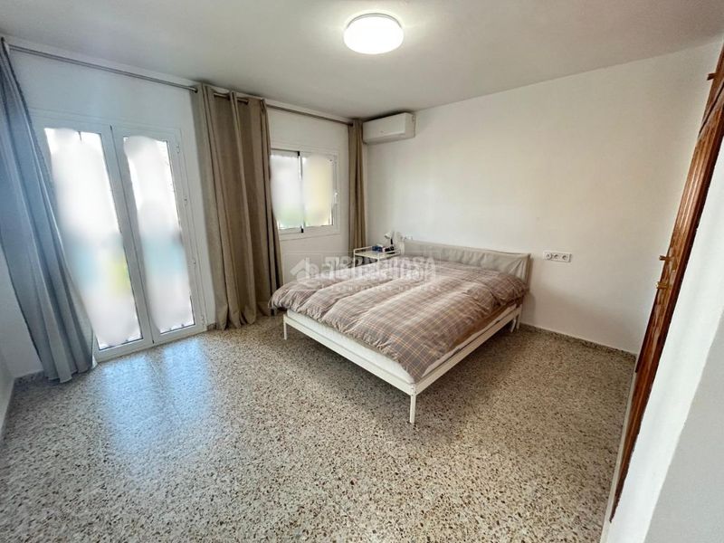 Foto 7cb7da57-e465-441a-a0b2-74f09b63d0ef. Casa aparellada amb aparcament a Centro ciudad Fuengirola