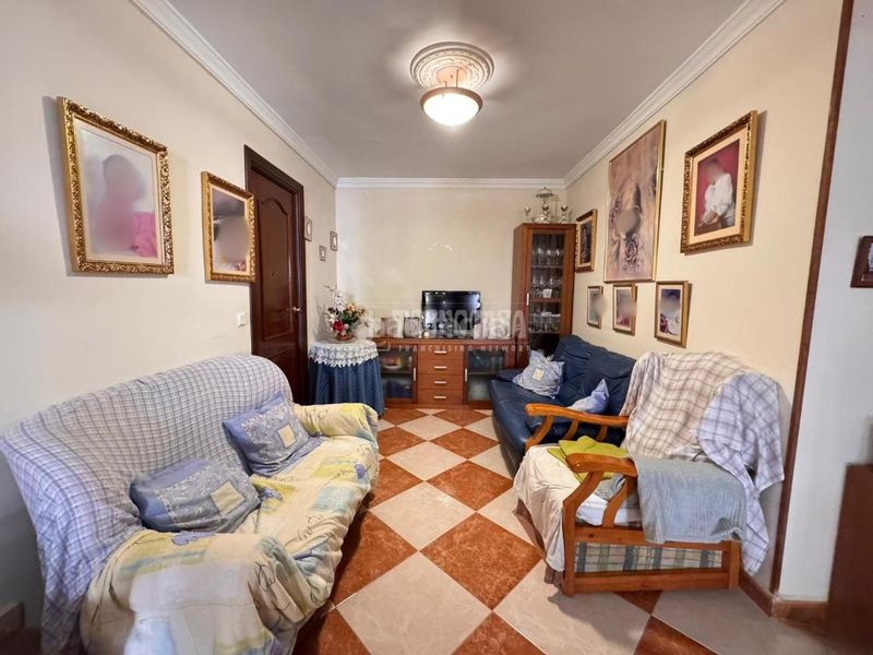 Foto aaabf257-9f1c-47d9-81e9-986a20123516. Casa amb aparcament a Los Pacos Fuengirola