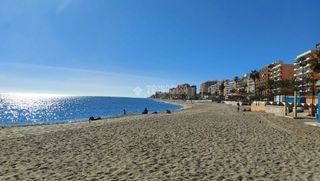 Rent Flat in Puerto Deportivo. Piso en alquiler en fuengirola