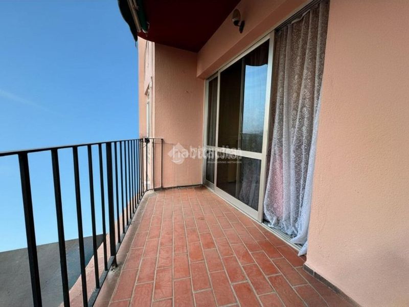 Foto 04f82785-69be-43f8-acb5-c7c0d2019da1. Pis a Centro ciudad Fuengirola