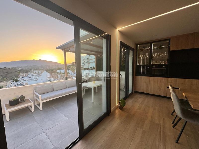 Foto 5c6c63ee-9d15-4a71-b793-7e48941f61af. Casa aparellada amb aparcament piscina a Mijas golf Mijas