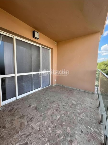 Foto 4bd3f165-6b1d-44bd-9a2e-bb439958c289. Pis a Centro ciudad Fuengirola