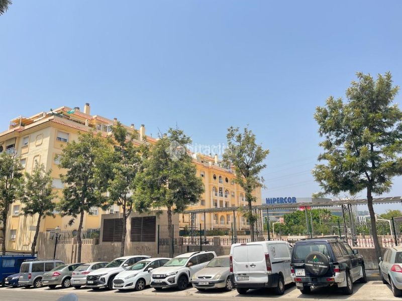 Foto 592bd4a9-9068-4fab-b62c-fab86852f7fa. Pis amb aparcament a Centro ciudad Fuengirola