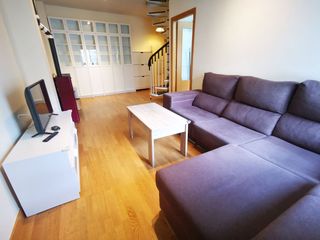 Location Appartement  Real. Bonito duplex en ogijares