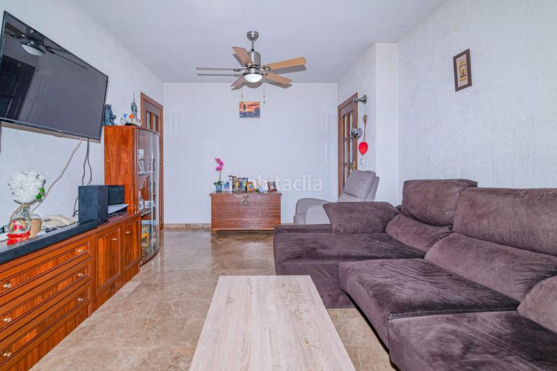 Foto cba10563-4ce6-43b2-9f28-d132297acffc. Piso en calle camino de los ogijares 1 piso en urbanización privada con piscina terraza y vistas despejadas en Zubia (La)