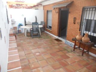 Alquiler Casa pareada en Cenes de la Vega. Bonita y amplia pareada en cenes,sin amueblar.