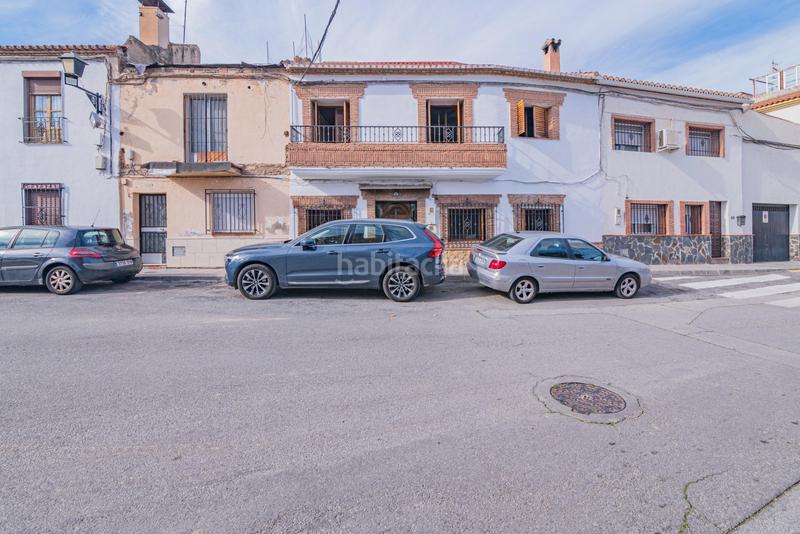Foto a998cec5-393e-436a-9fe1-76834d9f15c9. Casa adosada en larga magnifica casa en alhendin en Alhendín