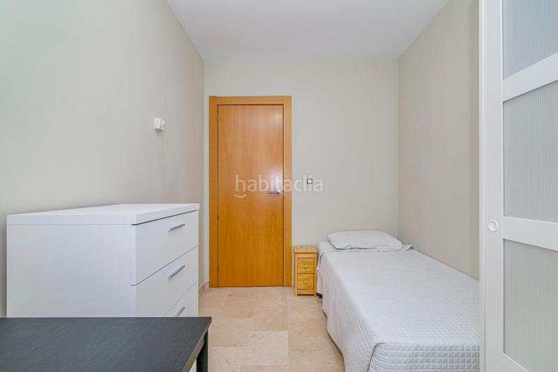 Foto 64a7340d-a9e1-4d41-a1c3-8de0a8a5ee89. Appartement dans calle del doctor fléming 1 dans Poniente Armilla