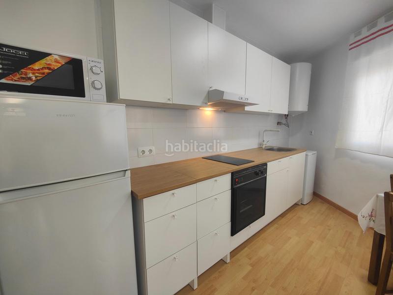 Foto 1f6e8c87-e547-428e-b1b0-74ceecb3d5b1. Alquiler dúplex bonito duplex en la zubia en La Zubia Ciudad Zubia (La)