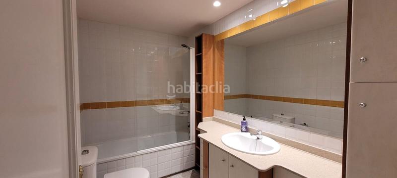 Foto 81c2809f-95b3-44ff-9ff6-ad946d47afe7. Miete etagenwohnung mit heizung in Castaño - Mirasierra Granada