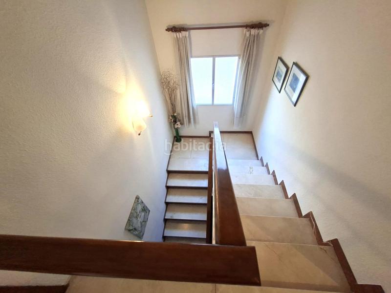 Foto 0806779c-aeb7-41b2-918e-f77647670957. Semi detached house with parking in Avda. De los Ogíjares Armilla