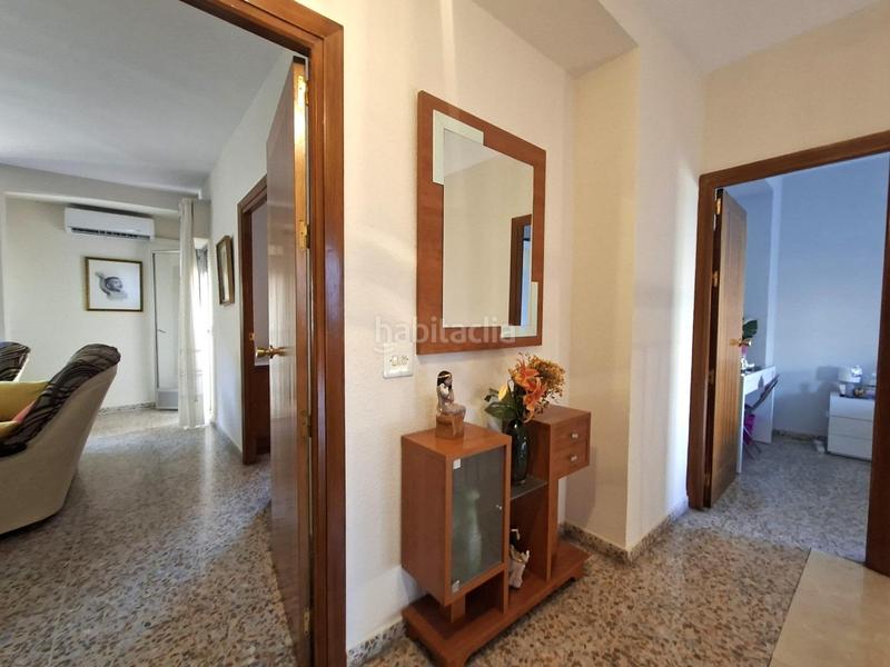 Foto c563a5dc-e1b1-4235-b48e-c389245a6fc1. Semi detached house with parking in Avda. De los Ogíjares Armilla