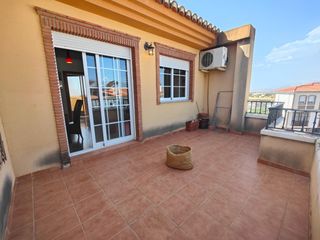 Ático en Residencial Triana - Barrio Alto. Bonito ático en las gabias