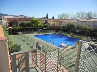 Location Appartement à Gójar. Piso con terraza y piscina en gojar