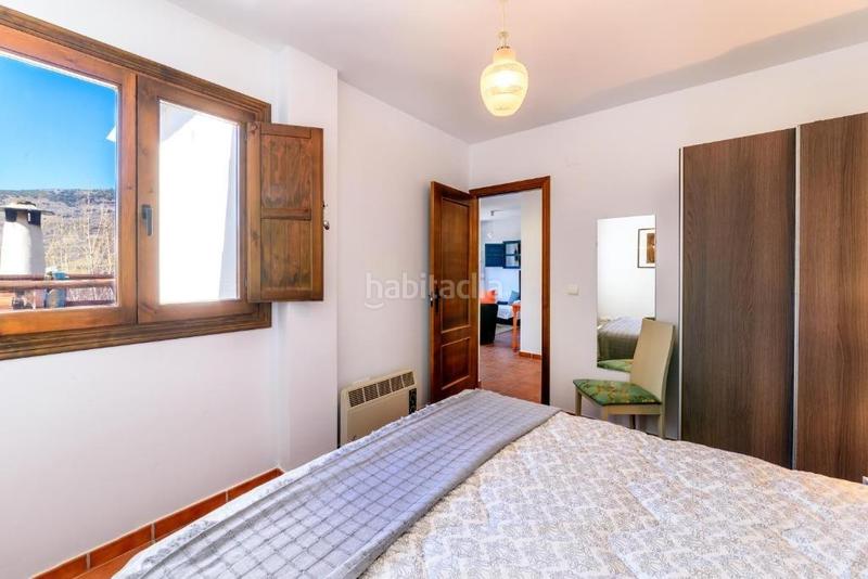 Foto 338c7091-f396-45fa-a011-e5157e686b58. Rent penthouse with heating in Capileira