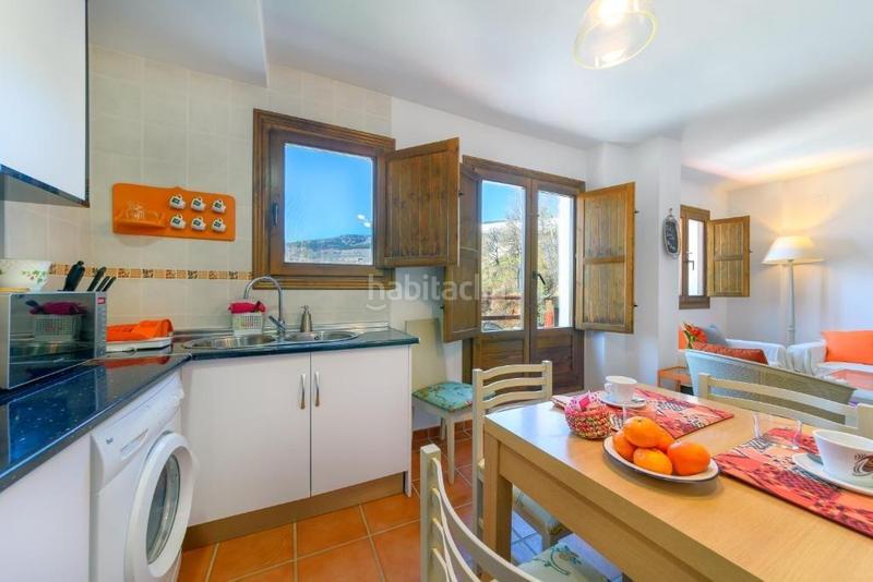 Foto 39a14914-d642-4a48-a294-83c9d0a3f29c. Rent penthouse with heating in Capileira