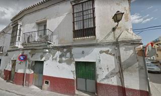Casa a Ayuntamiento-Barrio Alto. Magnifica casa para reforma en el barrio alto