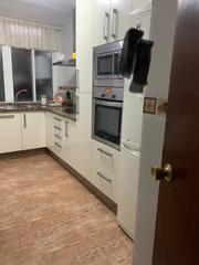 Appartamento in Centro-Calzada-Cabo Noval. Estupendo piso con patios entre el centro y  la playa
