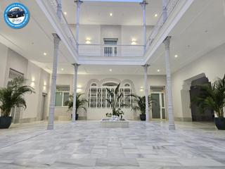 Apartament a Centro-Calzada-Cabo Noval. Bonito apartamento junto a la plaza del cabildo