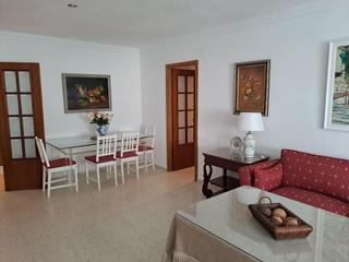 Pis a Centro-Calzada-Cabo Noval. Estupenda  y amplia vivienda de 4 dormitorios junto al cabo nova
