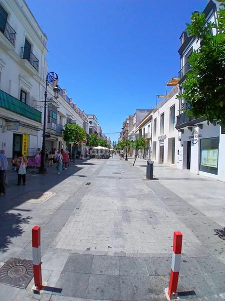 Foto 12eb61a9-a75b-4317-b803-30a71d55ed7f. Piso estupendo y amplio piso en pleno centro en Centro-Calzada-Cabo Noval Sanlúcar de Barrameda
