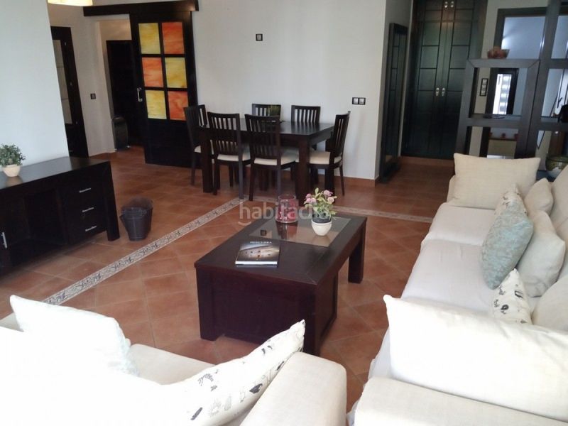 Foto ab40aa07-515a-4201-a68c-cd42ae376d0b. Flat with heating in Centro Chipiona