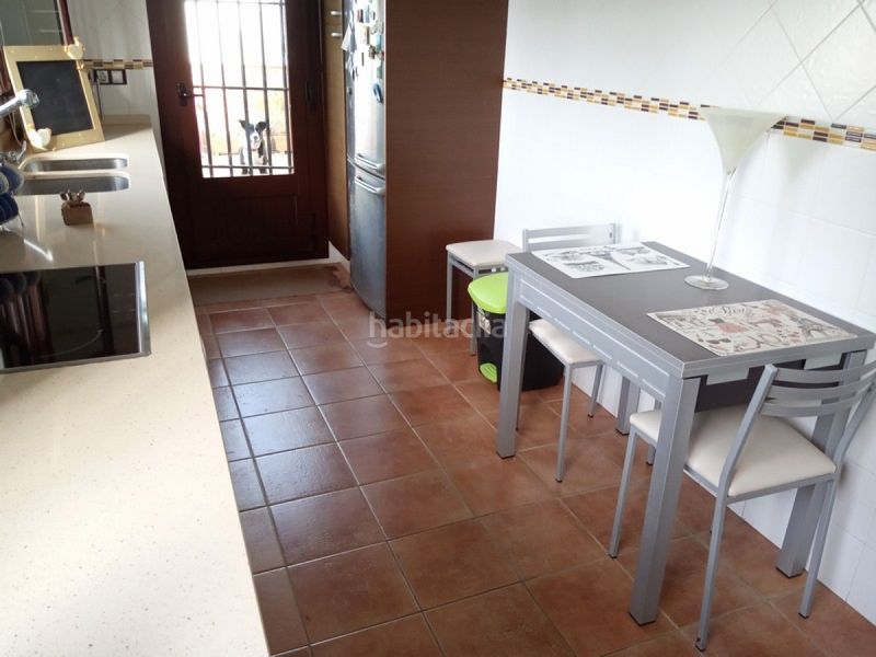 Foto f375fb8f-c310-43d2-b0e9-4c589b877c16. Flat with heating in Centro Chipiona