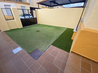 Casa adossada a Las Palmeras-Dehesilla