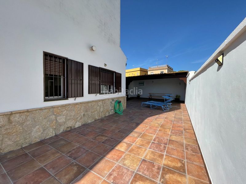 Foto 1880a6d1-fd69-438a-b736-79d6b394b6e0. Casa adossada a Bonanza-Avda de Huelva-Barrio Andalucia Sanlúcar de Barrameda