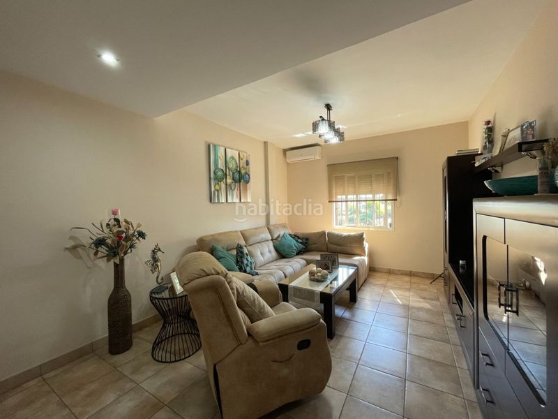 Foto 33da77b2-f375-4c87-bd3f-471ea8fea188. Casa adossada a Bonanza-Avda de Huelva-Barrio Andalucia Sanlúcar de Barrameda