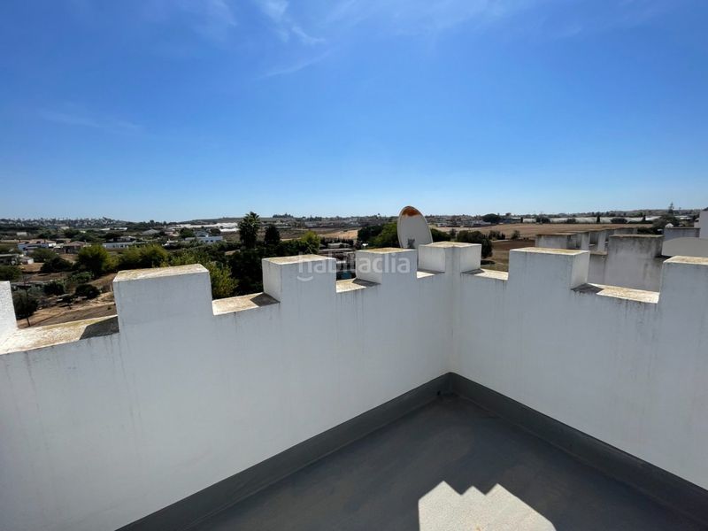 Foto eb2d0cc6-978c-4d9b-b3fb-ff73197942ff. Casa adossada a Bonanza-Avda de Huelva-Barrio Andalucia Sanlúcar de Barrameda
