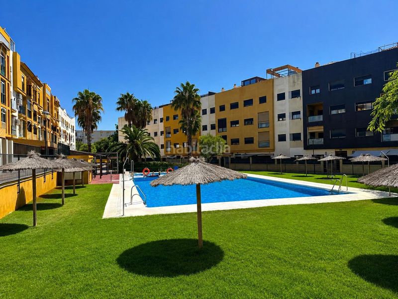 Foto f43026be-5547-463c-9e13-370eb7073782. Pis amb aparcament piscina a Chapín - Campus Universitario - Navinco Jerez de la Frontera