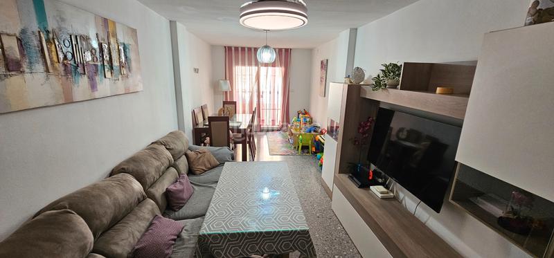 Foto acec7681-02d3-4606-b79f-4248015e19f2. Etagenwohnung in Maracena