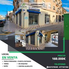 Local Comercial en Albolote. Se vende local en el centro de albolote en esquina