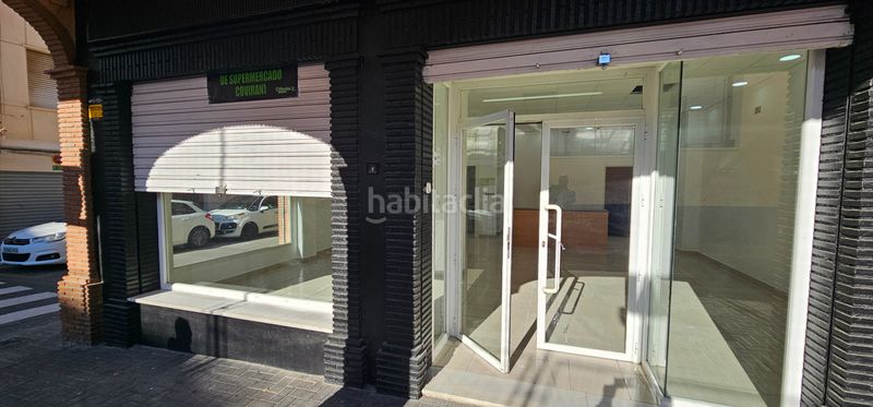 Foto bc05ccc2-8a47-4187-9349-1cd39da1ffc0. Location local commercial dans Maracena