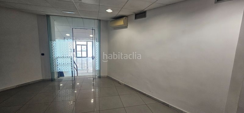 Foto 8ba8dc86-ea08-4ec0-8efd-feb6cc124921. Lloguer local comercial a Maracena