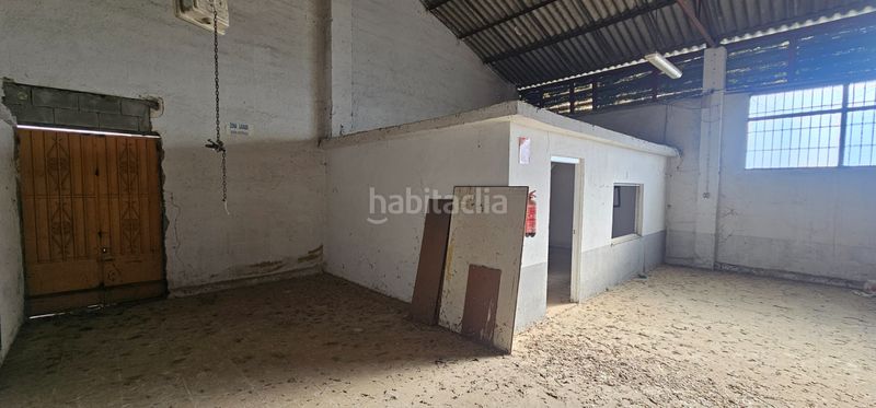 Foto 4d2fc672-2d0a-486e-8970-87191a247ae9. Nau industrial a Maracena