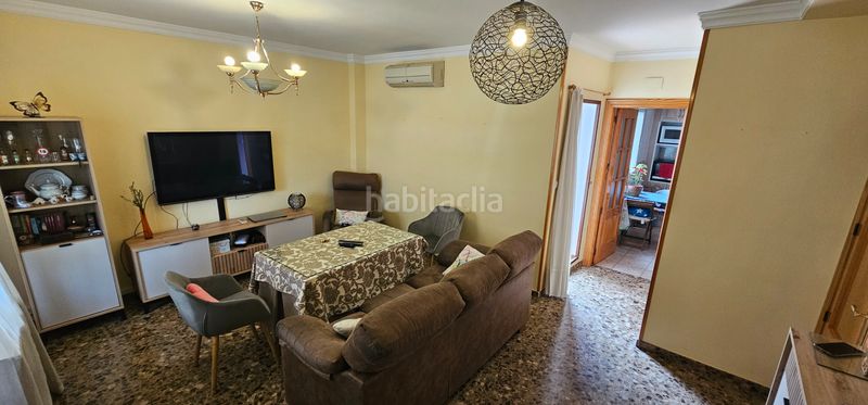 Foto b6b80421-10b0-4ae3-94c4-280b705b242d. Casa amb aparcament a Maracena