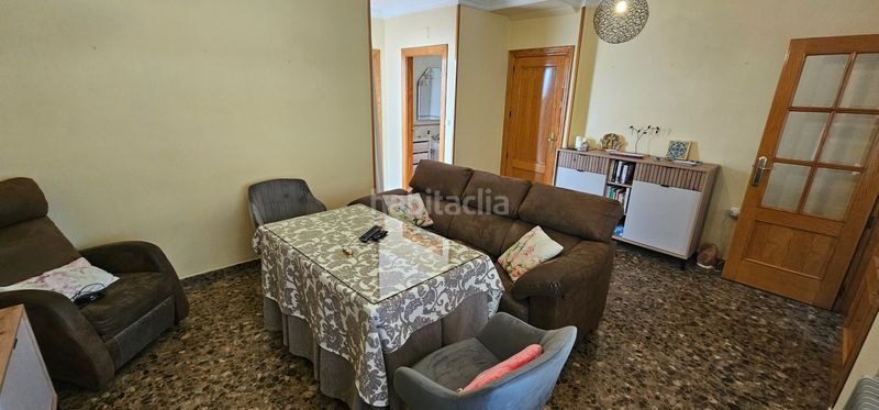 Foto d07a10cd-3128-47b5-bf96-8bc8dc20d372. Casa amb aparcament a Maracena